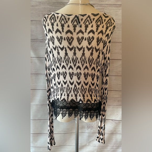 H&M Divided Open knit thin all season sweater - Picture 10 of 13